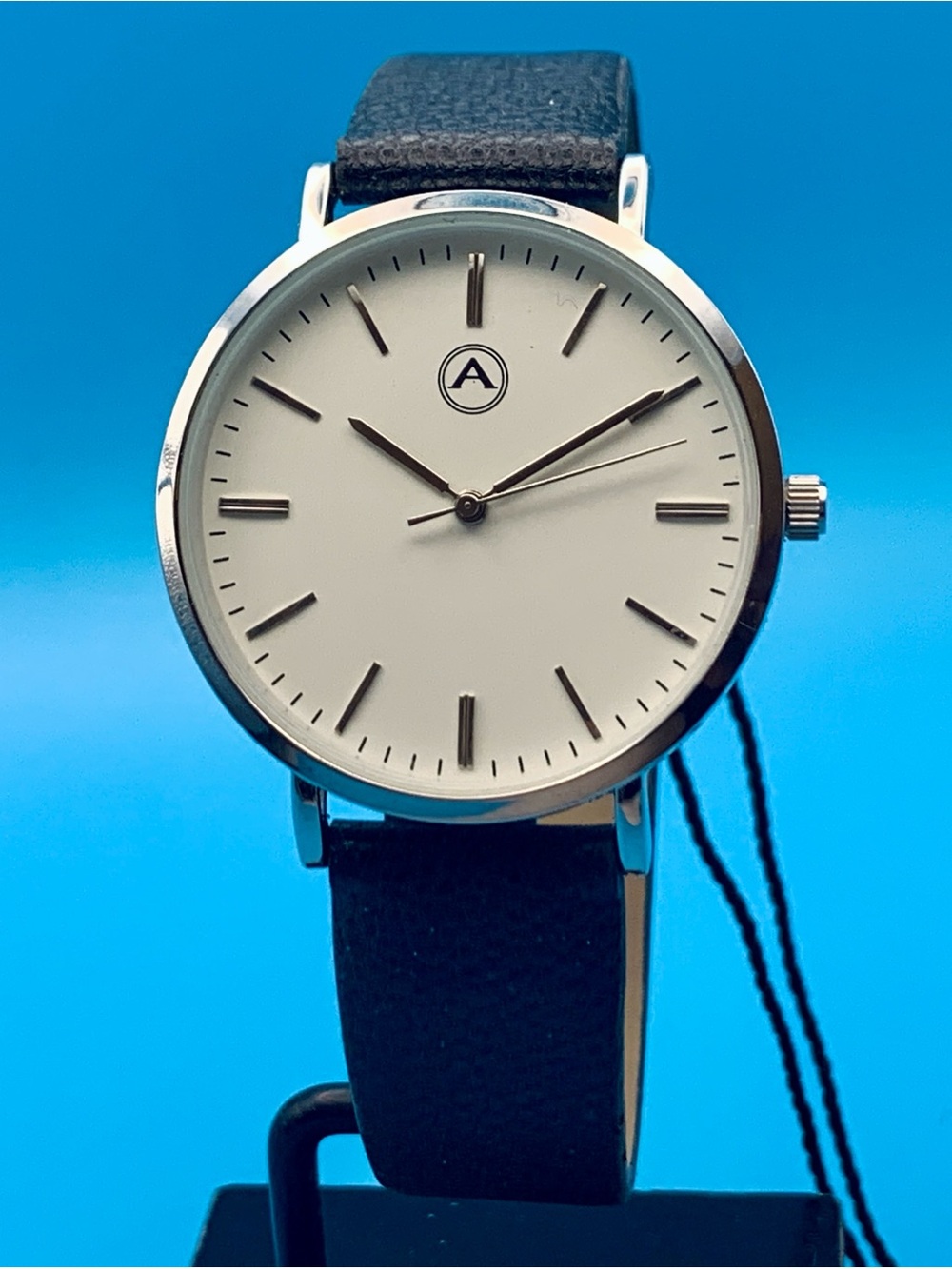 AKRIBOS XXIV AK1033SS Men’s Fashion Quartz Wristwatch Leather Works New Battery